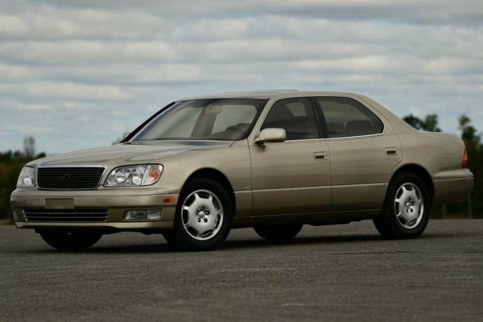 2000 Lexus LS Sedan sold for $17,727