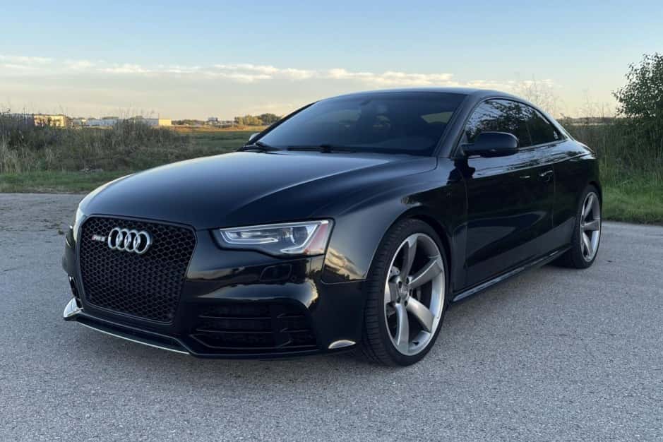 2013 Audi RS5 sold for $22,222