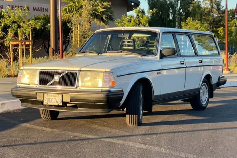 1990 Volvo 240 sold for $6,000