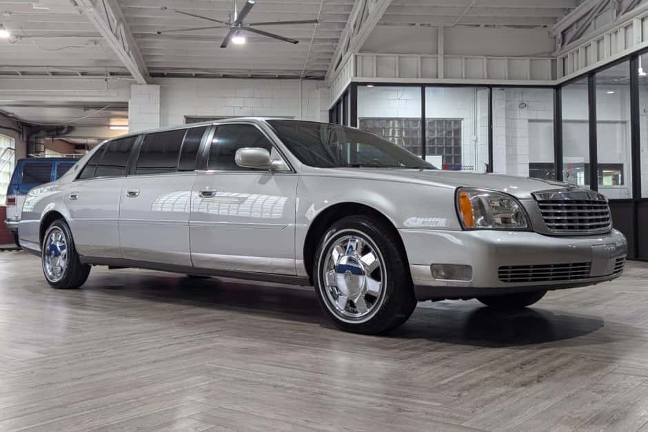 2005 Cadillac DeVille sold for $12,720