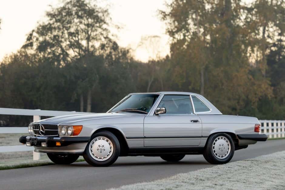 1988 Mercedes-Benz R107 SL sold for $40,250