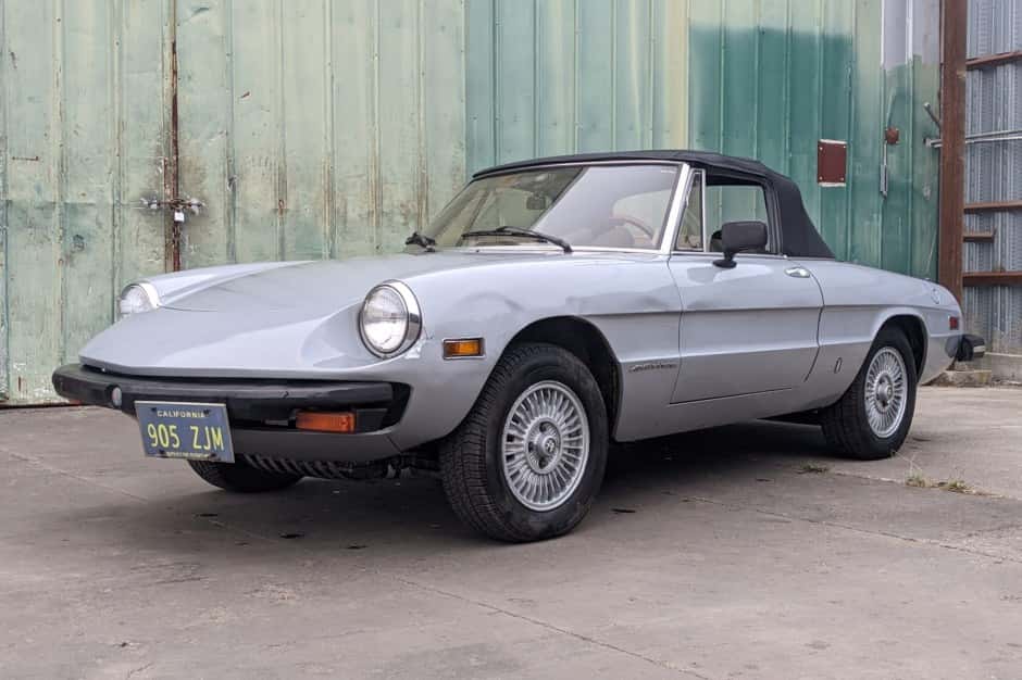 1979 Alfa Romeo 105/115 Spider Series 2 sold for $4,000