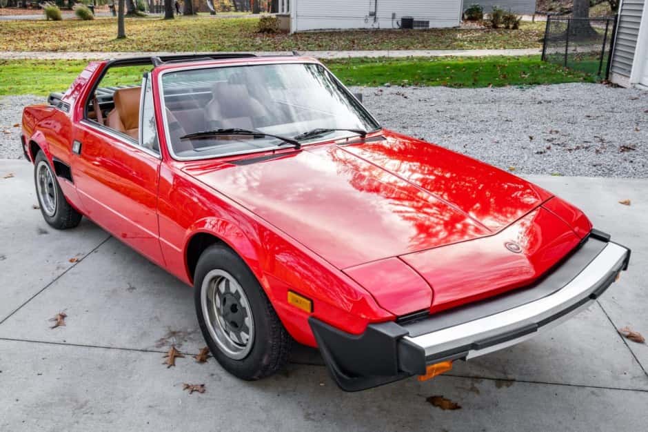1980 Fiat X1/9 sold for $8,300