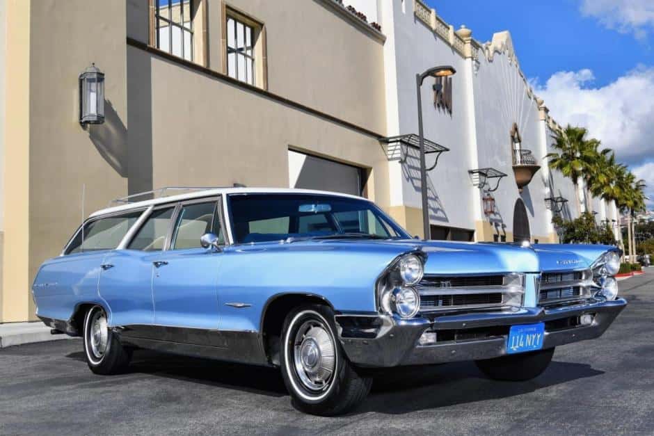 1965 Pontiac Bonneville sold for $31,250