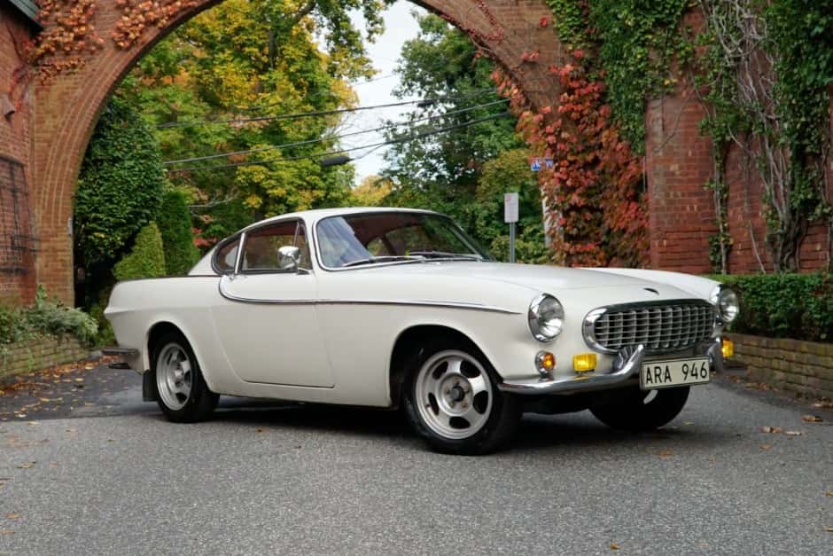 1964 Volvo P1800/1800 sold for $27,001