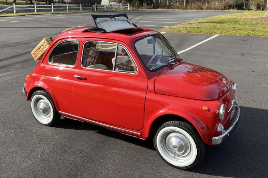 1966 Fiat Nuova 500 (1957-1975) sold for $18,300