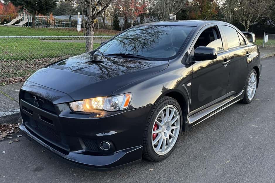 2014 Mitsubishi Lancer Evolution sold for $27,000