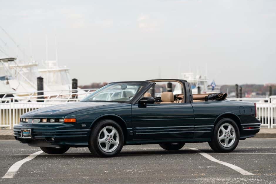 1995 Oldsmobile Cutlass sold for $15,750