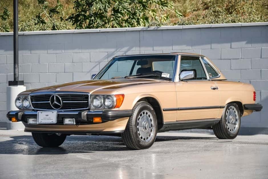 1988 Mercedes-Benz R107 SL sold for $25,750