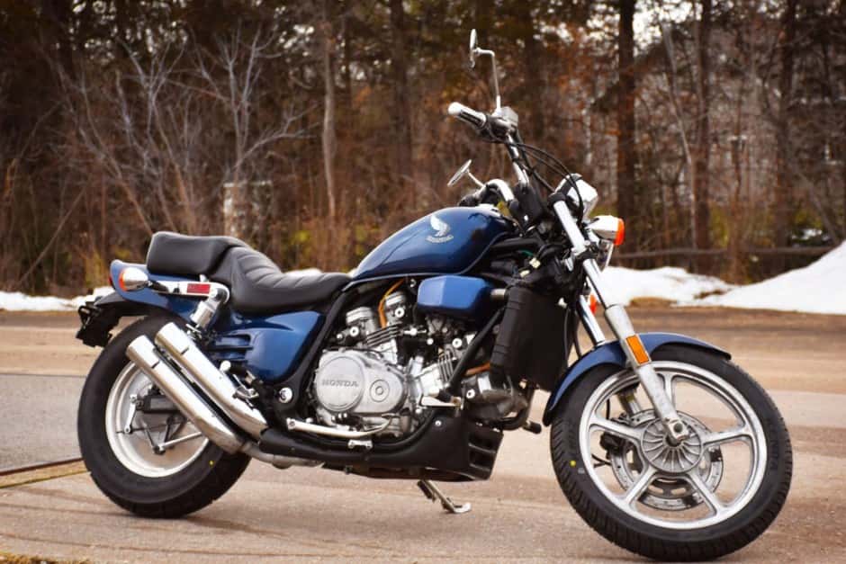 1987 Honda Magna sold for $3,209