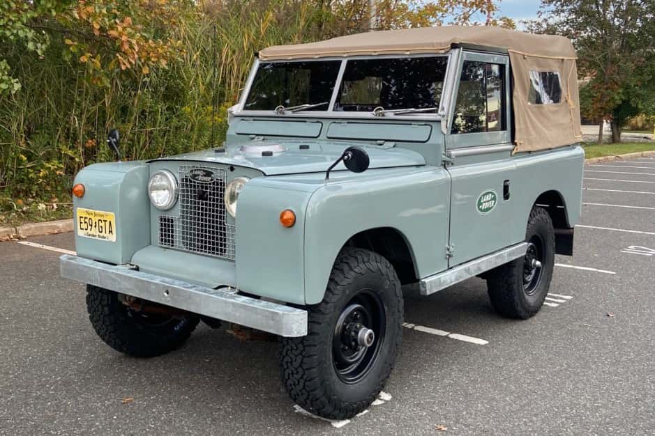 1967 Land Rover Series 88 sold for $68,000