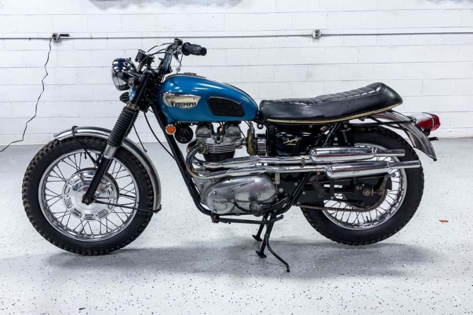 1968 Triumph Trophy sold for $12,000