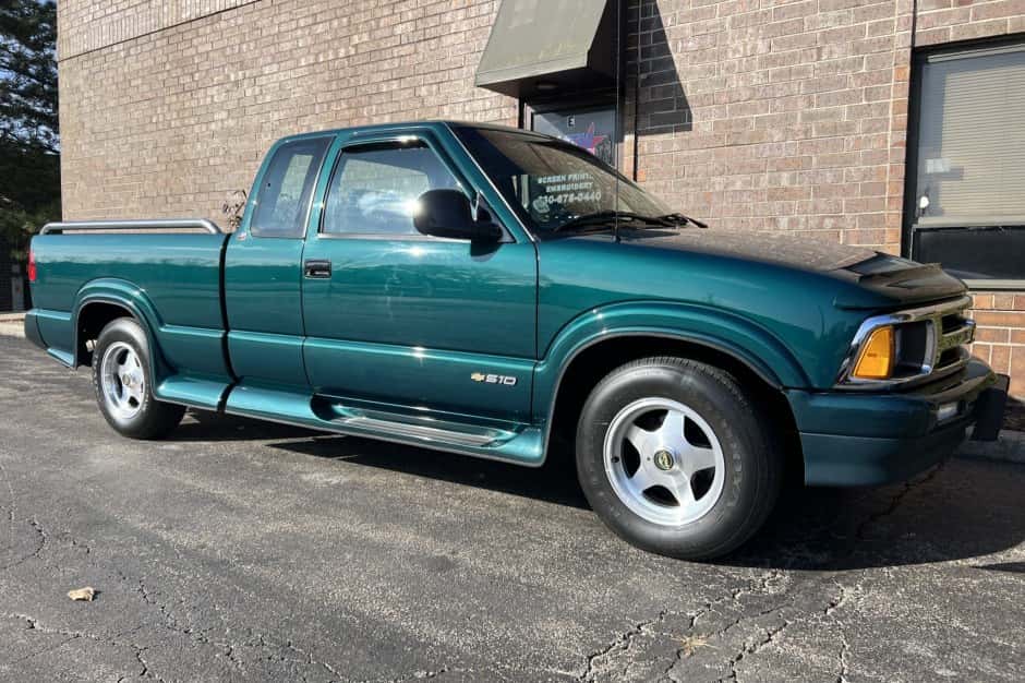 1997 Chevrolet S-10 (1994-2004) sold for $12,500