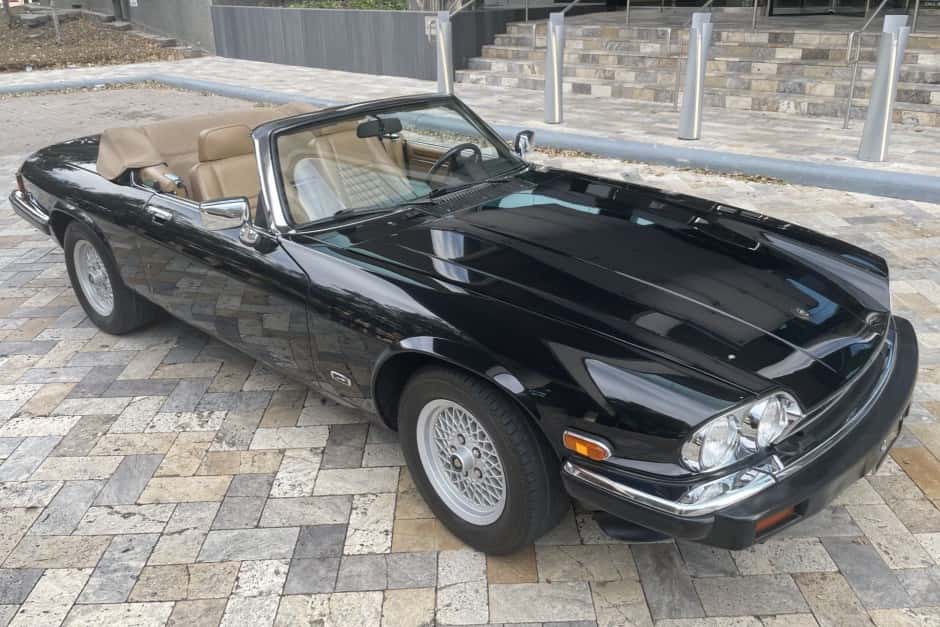1990 Jaguar XJS sold for $14,000