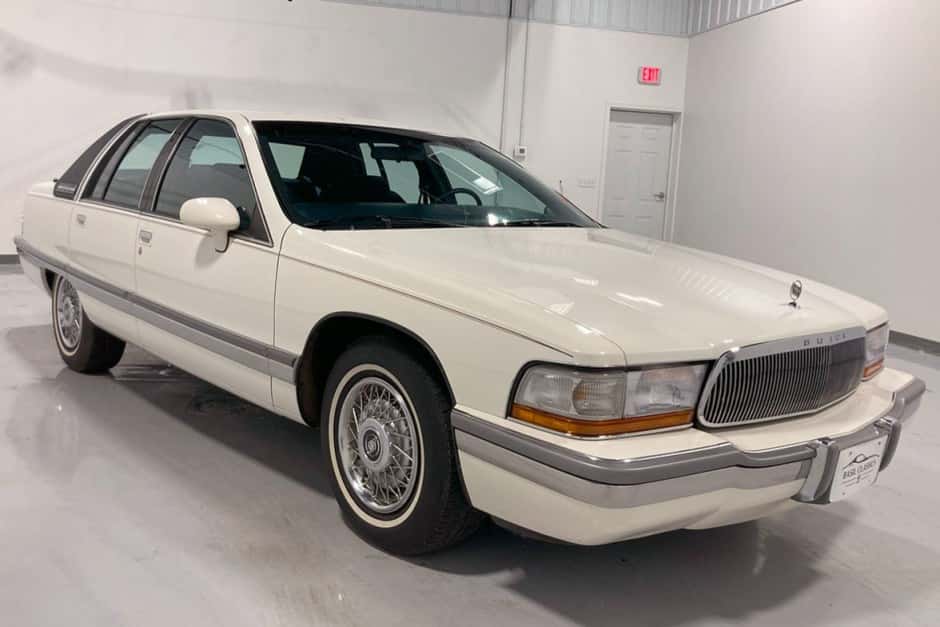 1992 Buick Roadmaster sold for $12,500