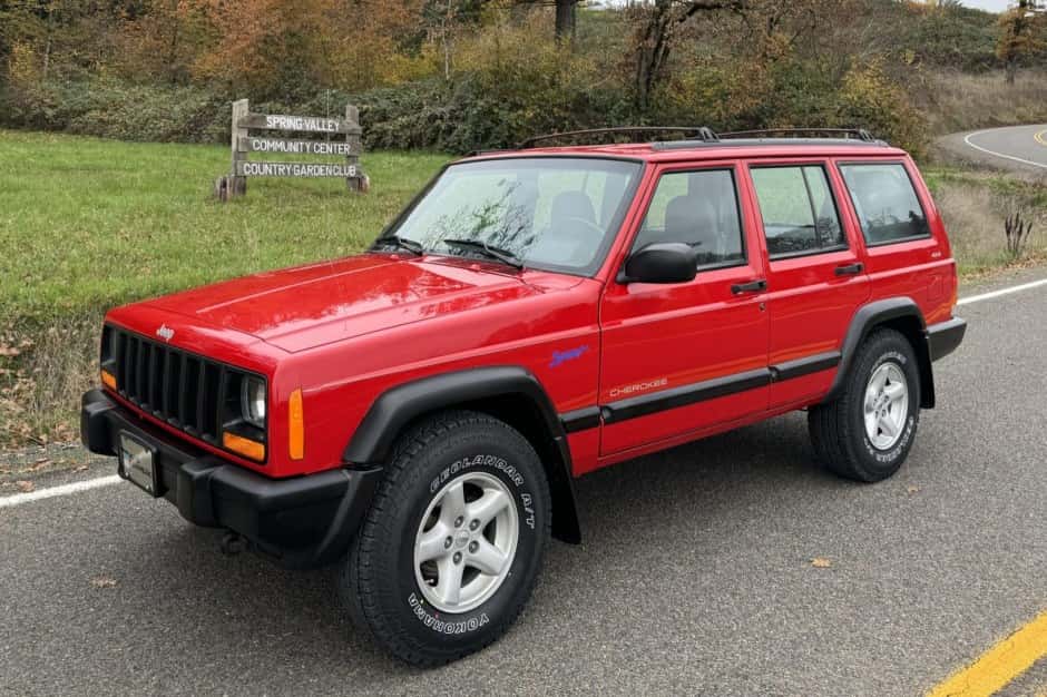 1997 Jeep XJ Cherokee sold for $17,000