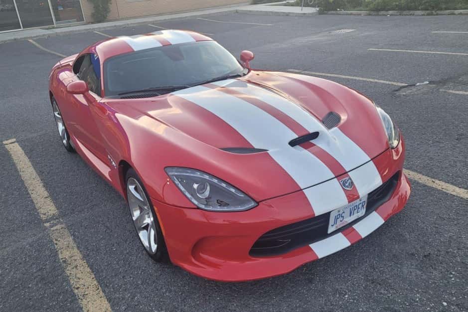 2015 Dodge Viper (2013-2017) sold for $100,000