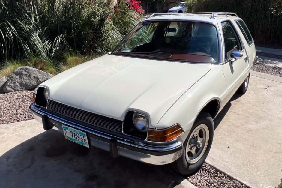 1977 AMC Pacer sold for $4,500