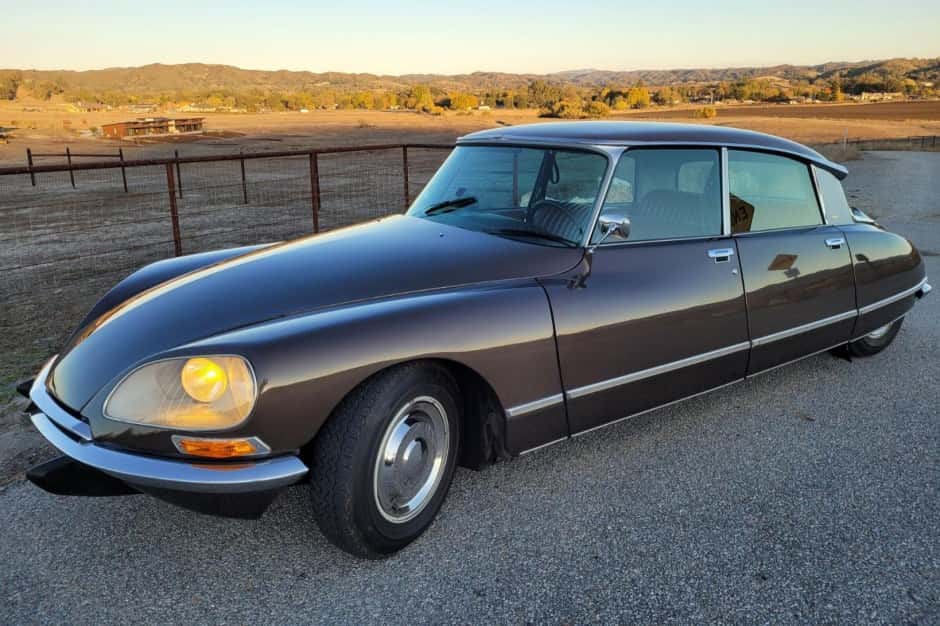 1973 Citroen DS sold for $35,500