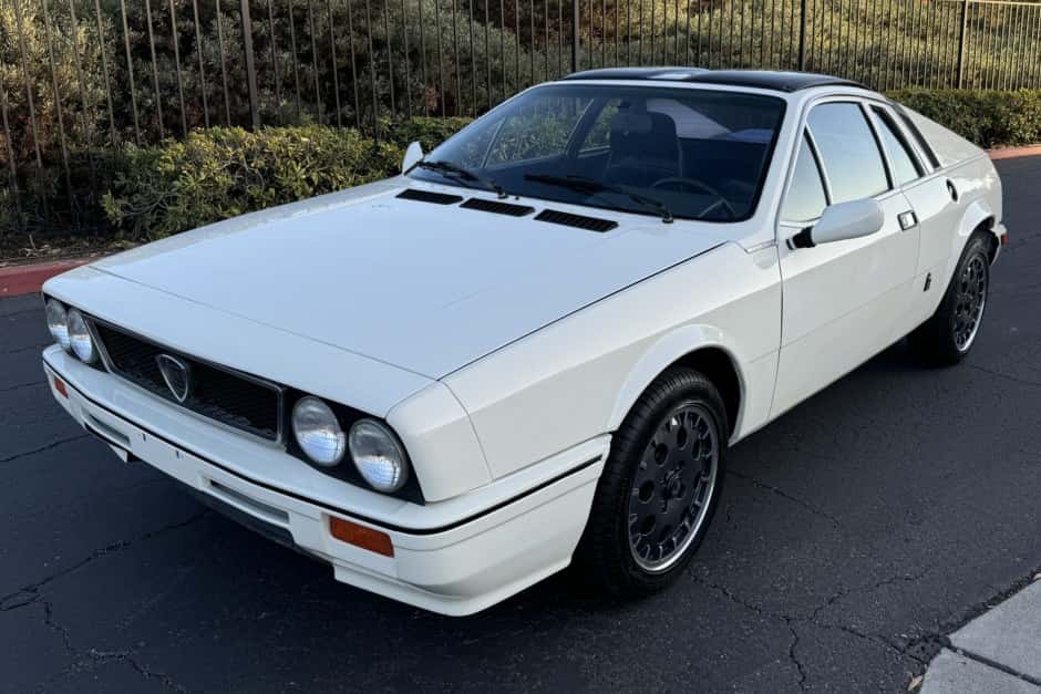 1976 Lancia Scorpion / Montecarlo sold for $22,000