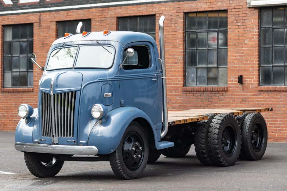 1947 Ford Pickup 1940-1947 sold for $12,500