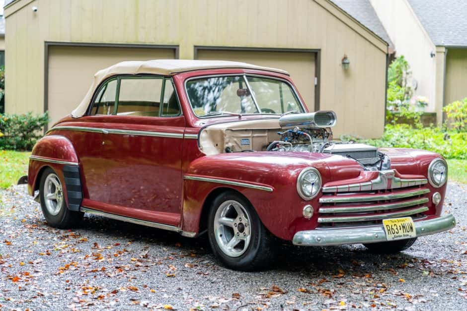 1947 Ford Hot Rod sold for $9,000