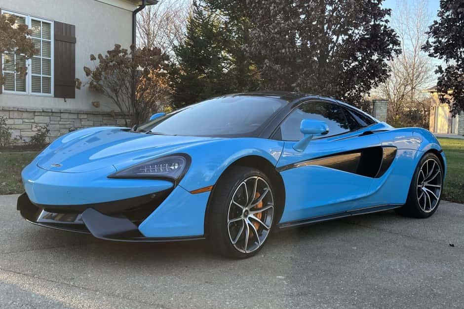 2018 McLaren Sports Series sold for $148,000
