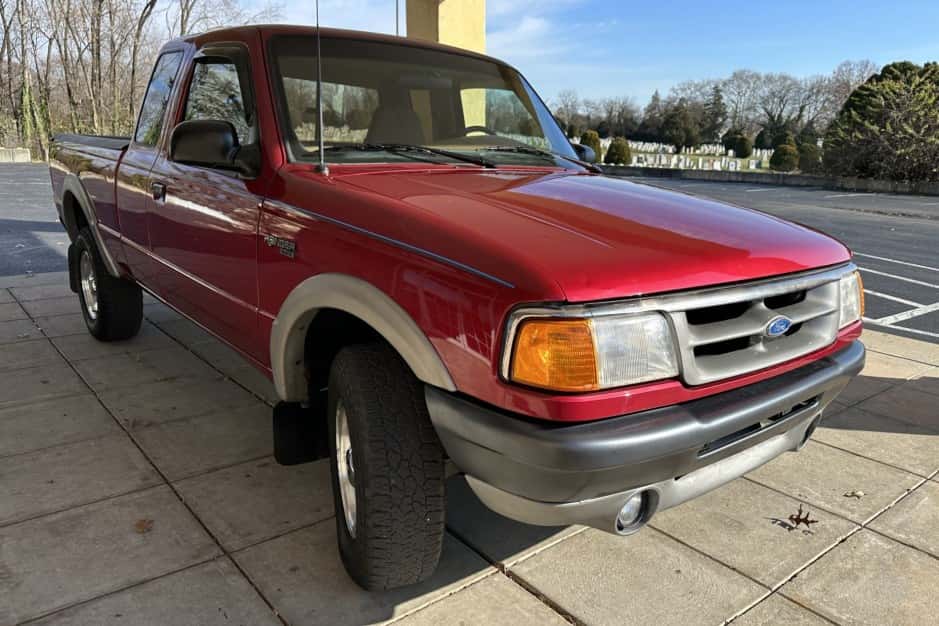 1996 Ford Ranger 1993-1997 sold for $8,600