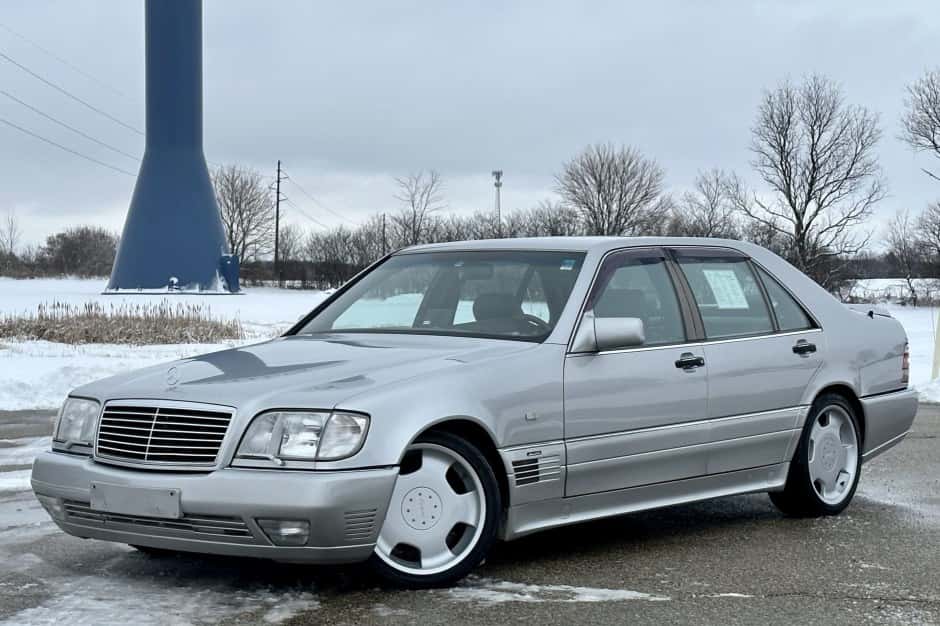 1992 Mercedes-Benz W140 S-Class sold for $25,000