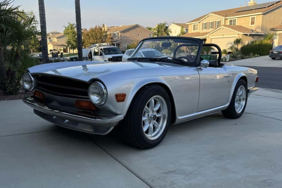 1974 Triumph TR6 sold for $20,500