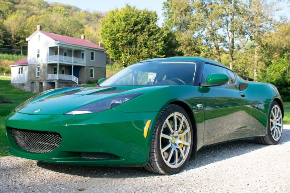 2010 Lotus Evora sold for $42,250