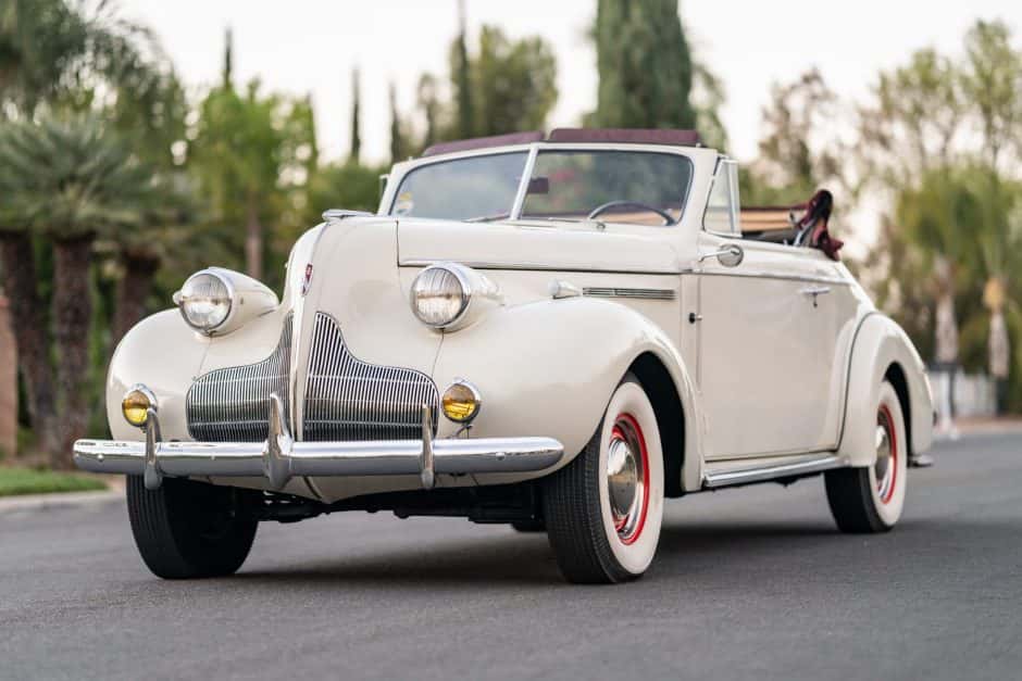 1939 Buick Century sold for $33,500