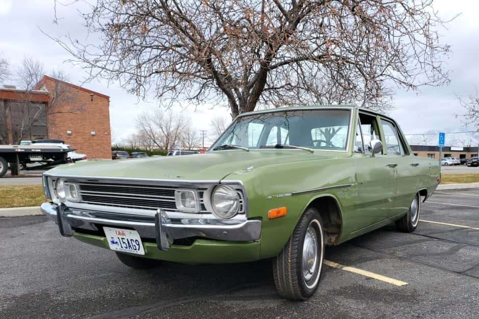 1972 Dodge Dart sold for $3,900
