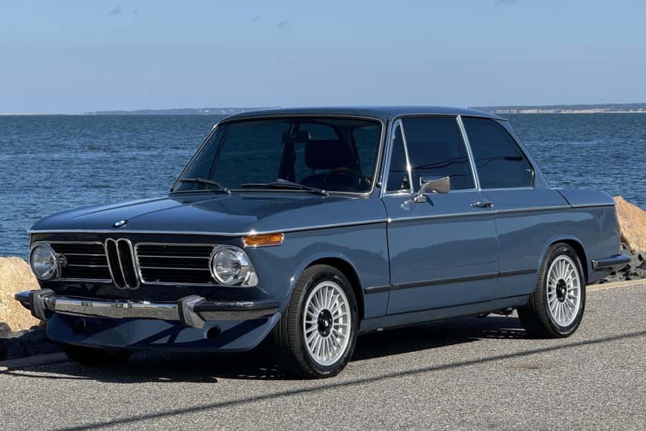1973 BMW 2002tii sold for $28,750