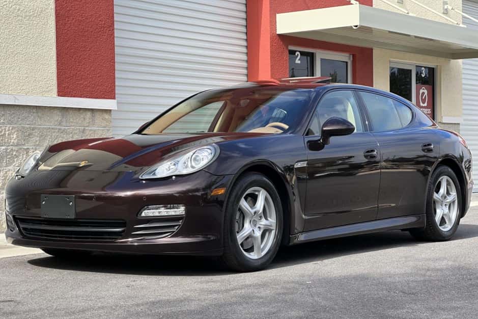 2011 Porsche Panamera sold for $28,500