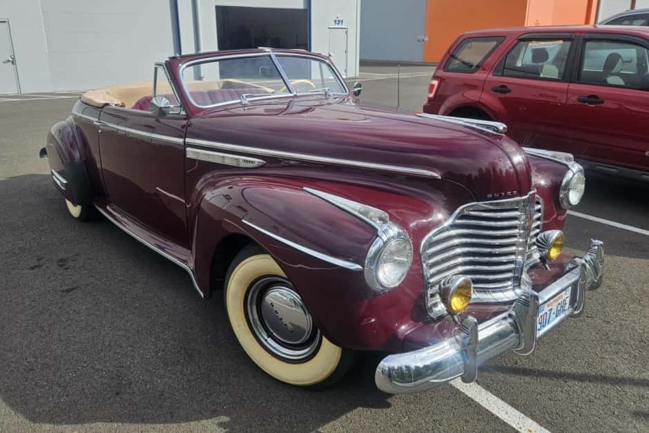 1941 Buick Super sold for $36,500