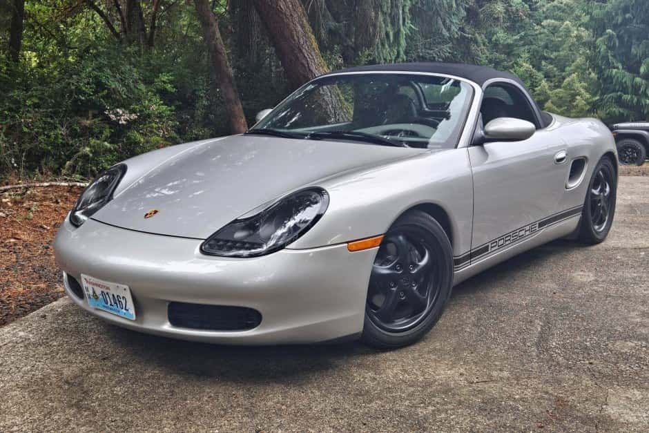 1997 Porsche 986 Boxster sold for $6,500