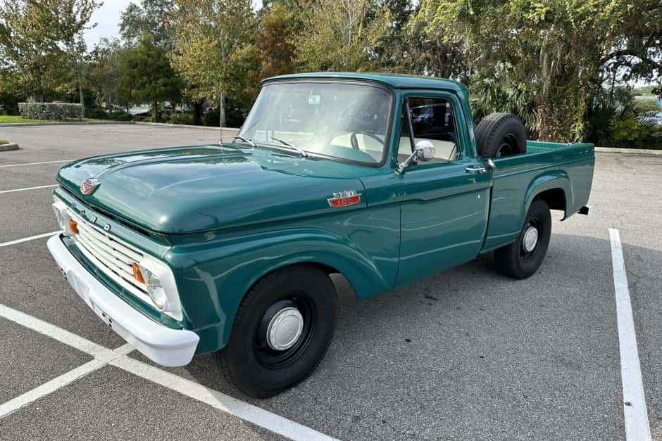1963 Ford F-Series 1961-1966 sold for $16,000