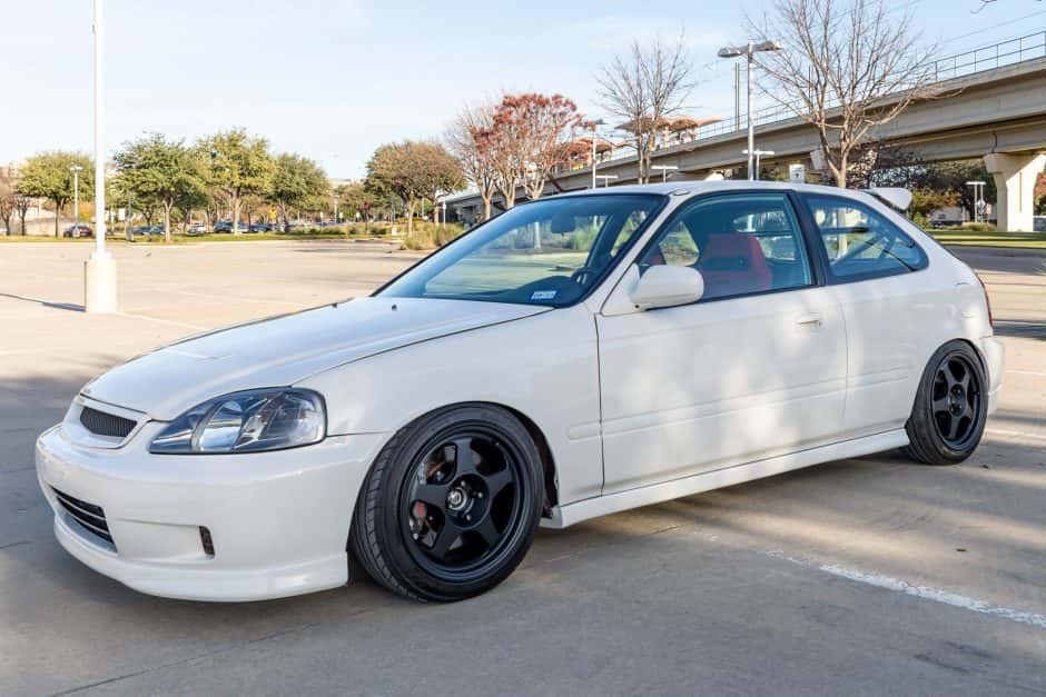 1996 Honda Civic (1996-2000) sold for $23,500