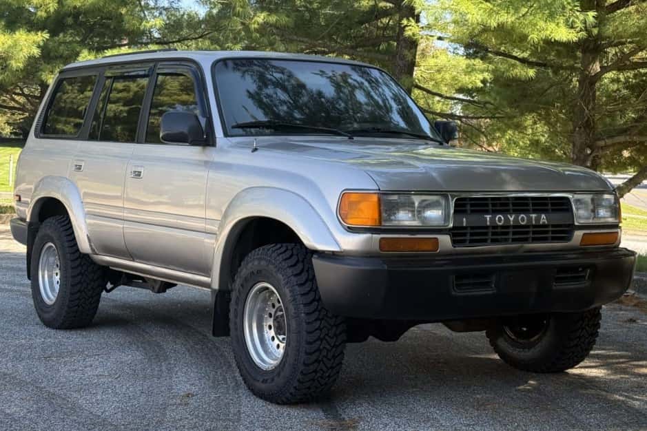 1991 Toyota Land Cruiser 80-Series sold for $11,850