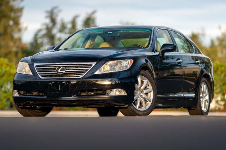2008 Lexus LS Sedan sold for $16,750