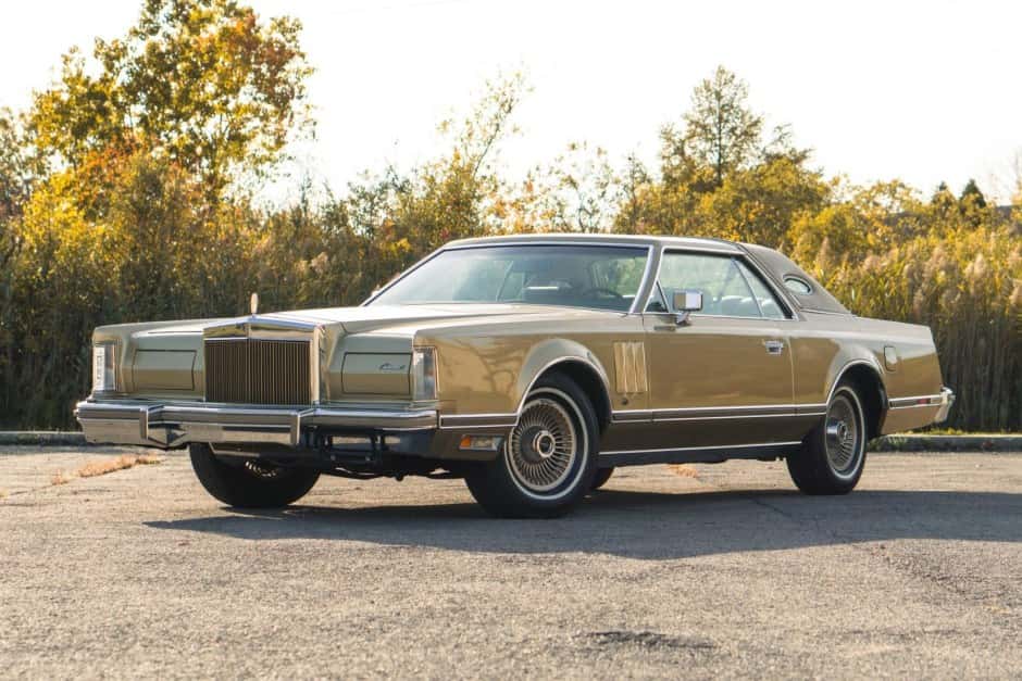 1978 Lincoln Continental Mark V (1977-1979) sold for $38,000