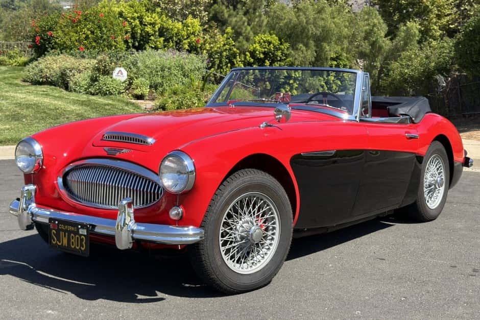 1963 Austin-Healey 3000 sold for $40,000