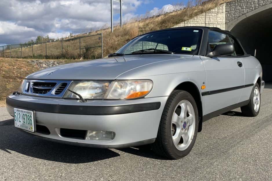 1999 Saab 9-3 sold for $3,655