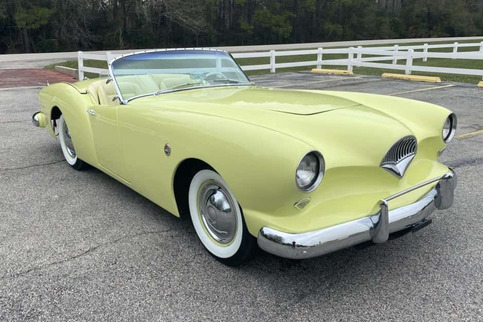 1954 Kaiser Darrin sold for $74,500