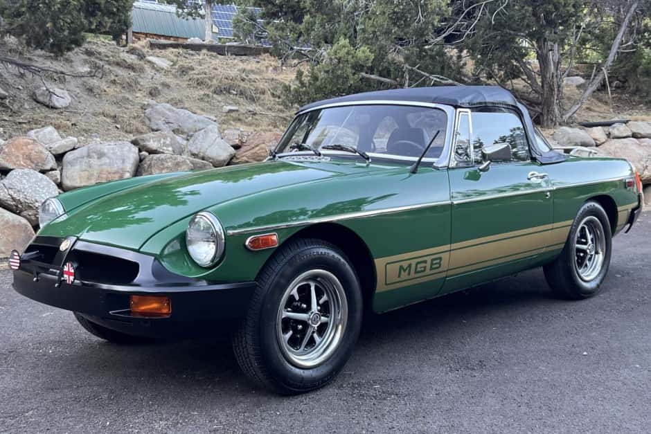 1979 MG MGB sold for $6,100