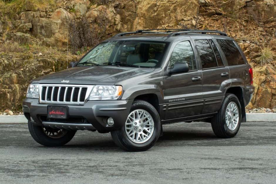 2004 Jeep WJ Grand Cherokee sold for $22,750