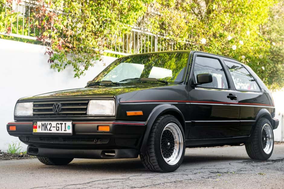 1989 Volkswagen GTI Mk2 sold for $8,000
