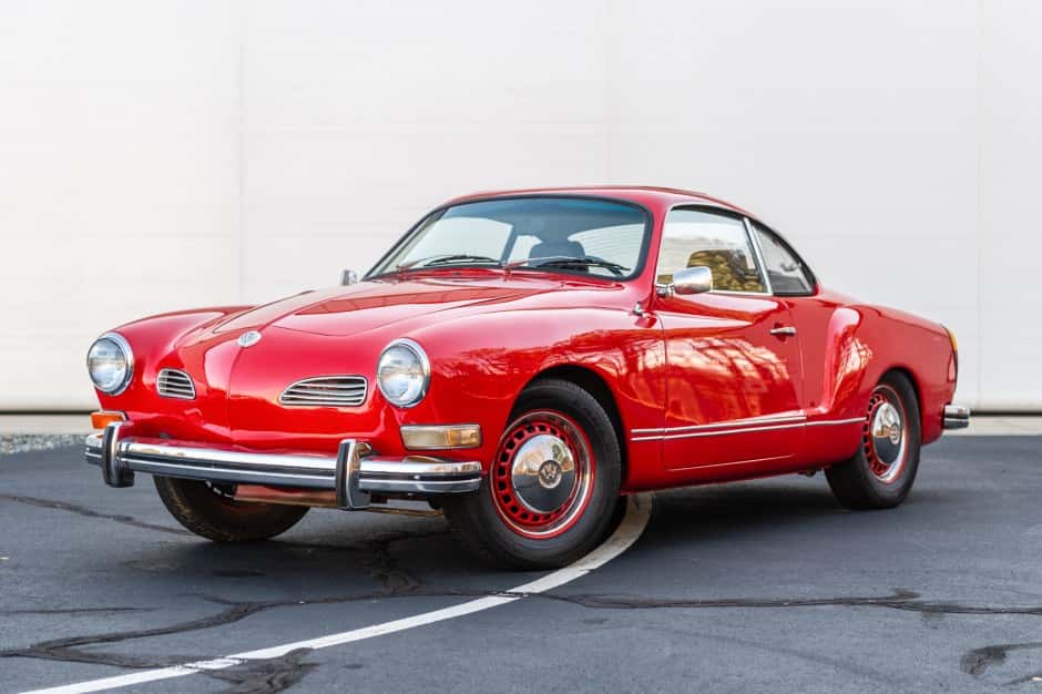 1972 Volkswagen Karmann Ghia sold for $11,000