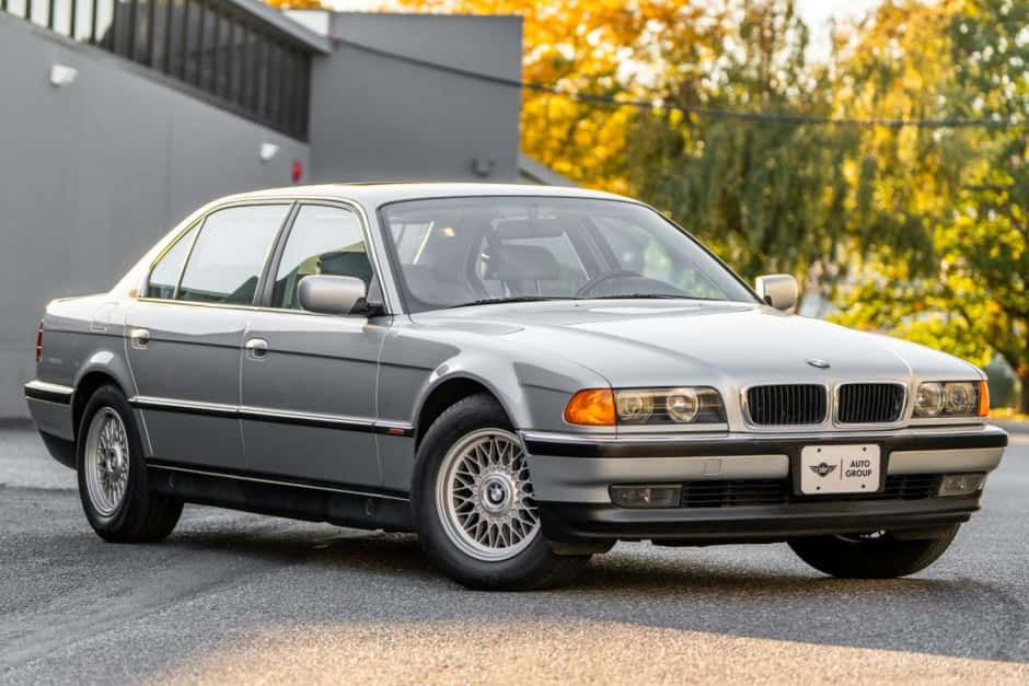 1997 BMW E38 7-Series sold for $10,000